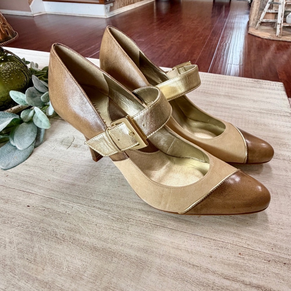 Gianni Bini Tan Gold Metallic Leather Suede Mary Jane Buckle Heels 8M Melissa